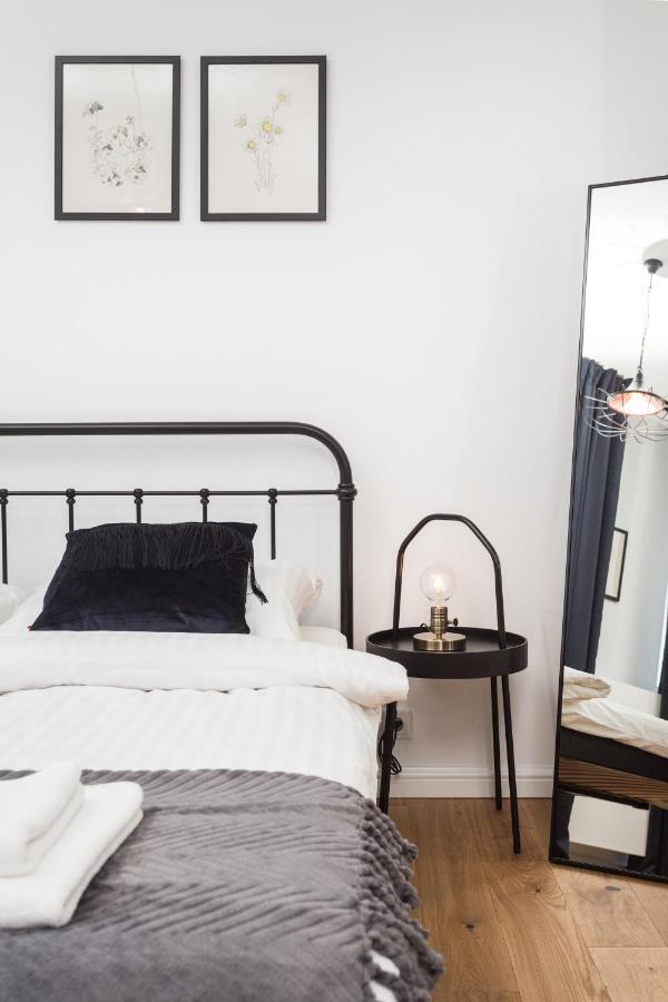 City Of The Kings - Botany Bay Apartment Cracovia Esterno foto